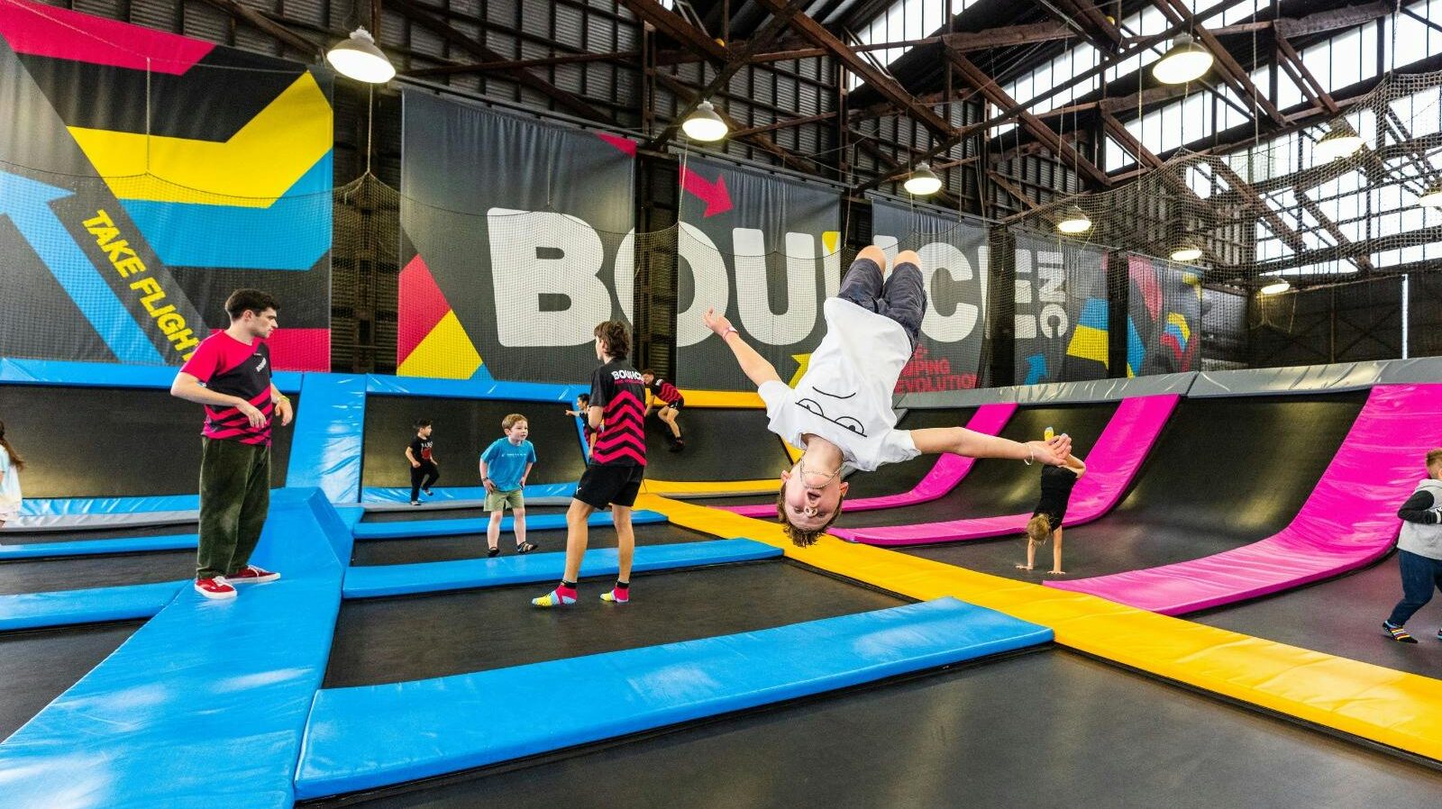 BOUNCE Inc