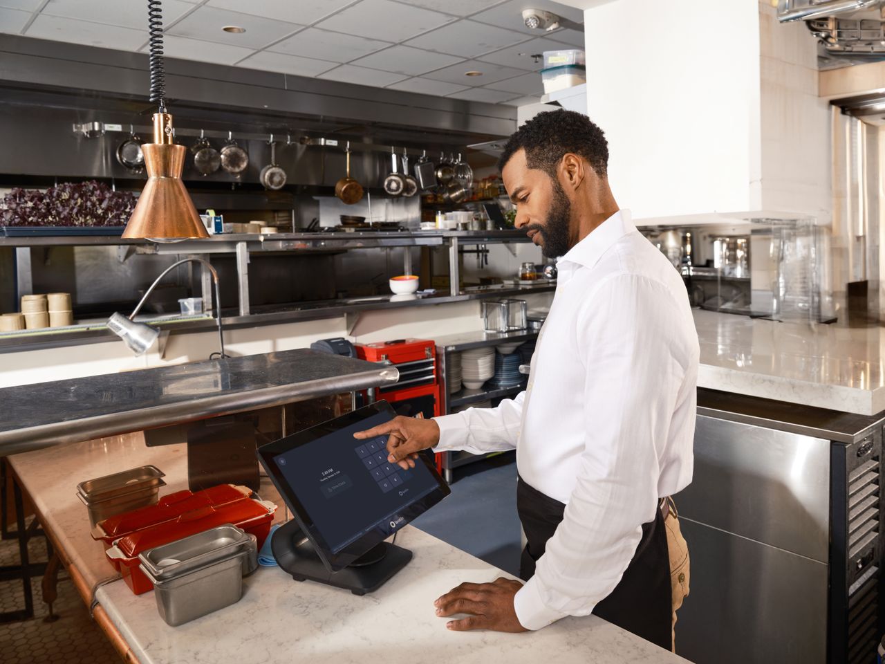 How to Digitize Restaurant Business Operations: Step-by-Step Guide